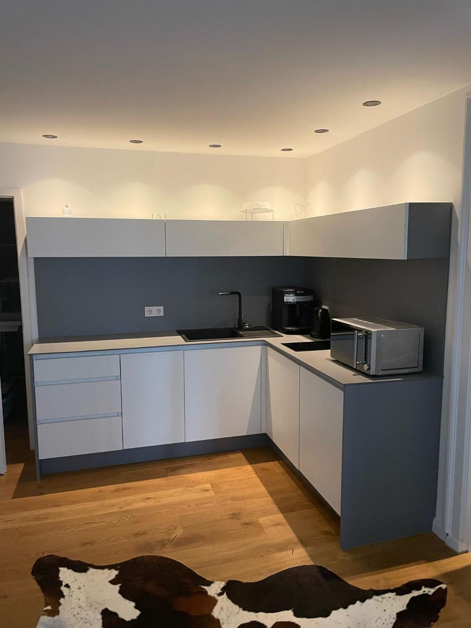 Eine Kleine Gemuetliche Wohnung ฮัมบูร์ก ภายนอก รูปภาพ